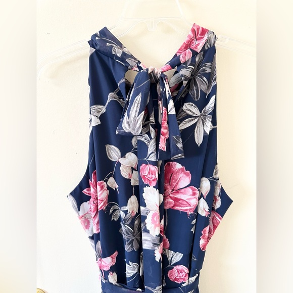 Plus Size ✨ Eliza J Floral Tiered Halter Maxi Gown with Tie Neck Detail Size 18 - Picture 8 of 12